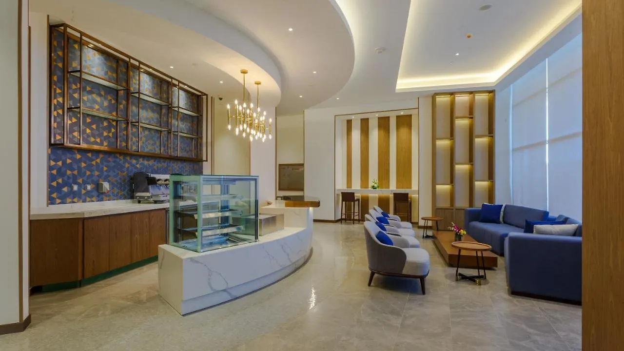 Clarion Hotel Jeddah Airport